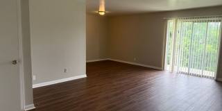 550 B East Bledsoe Street Gallery 1