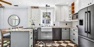 Live in the Heart of Harleston Village! Gallery 1