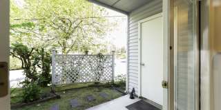 12023 SE 60th St Unit F Gallery 11