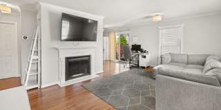 19602 Labelle Court Gallery 1