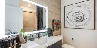 Jasper at Victory Ridge Gallery 20