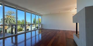 Come Home to the View — 800 Buckland Ave Gallery 7