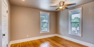 1115 15th Street Gallery 7