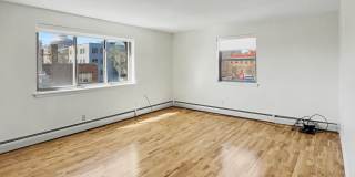 2727 W 43rd St Apt 408 Gallery 2