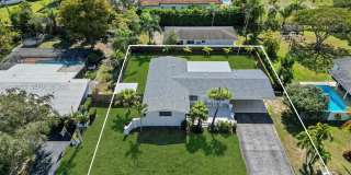 9320 SW 125th Ter Gallery 1