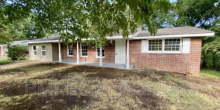 69 E Lakeside Dr Gallery 1