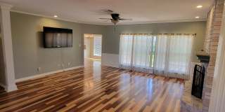 Coming Soon!!  3/2/2 - Fireplace - Private Yard with great back views Gallery 4