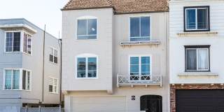 Outer Sunset: Top Floor w/ Shared Yard & Laundry on N Judah Line Gallery 1