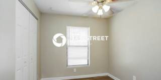 1827 Auburn Street South Gallery 7