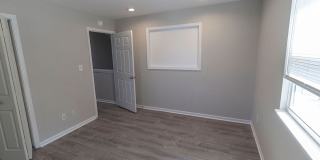 Large 3 bedroom Duplex Gallery 25