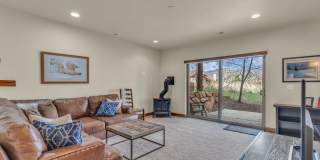 Cedar Ridge Townhome  **Mid-April thru November Rental** Gallery 20