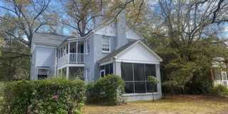 202 South Harden Street Gallery 1