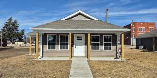 406 W Daugherty St Gallery 1