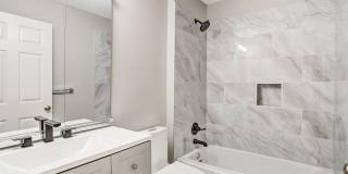 22616 WELBORNE MANOR Square Gallery 34