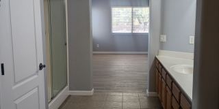 1206 West Prior Avenue Gallery 15