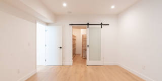 Stunning Views from Silver Lake Hillside Home for Rent with Spectacular Views Gallery 29