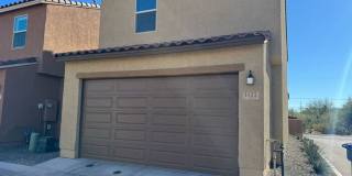 1122 East Cairn Street Gallery 1