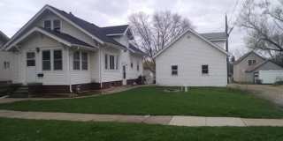 Now leasing for MAY 2026! Check out our 4 bedroom/3 bath house in Cedar Falls! Gallery 1