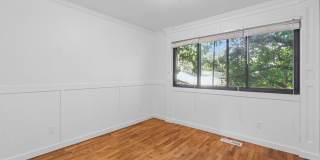 Bright Cozy Home w/ Deck & Yard Near Des Moines Marina Bright Cozy Home w/ Deck & Yard Near Des Moines Marina Gallery 8