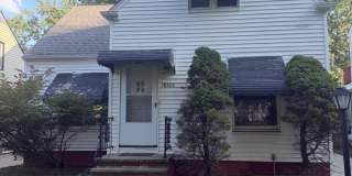 18424 Maple Heights Boulevard Gallery 1
