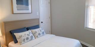 4119 W Harrison Street Gallery 4