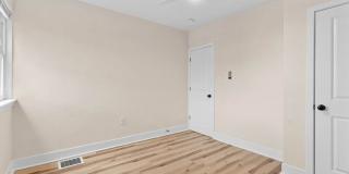 2430 North 4th Street Gallery 13