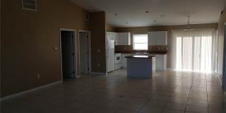 932 Dobbins Street E Gallery 7