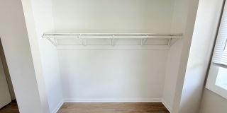 NOW SHOWING: 2 Bedroom / 1 Bath Duplex located at 1132 N Oxford St. in Indianapolis, IN Gallery 23