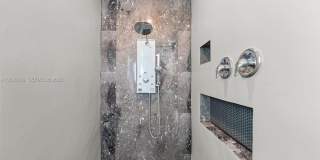 930 N 11th Ct Gallery 37