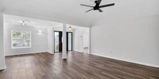 1012 W Camino Real Gallery 11