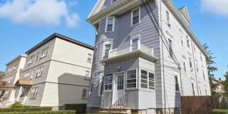 658 Metropolitan Ave Gallery 1