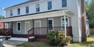 121 Hamilton Street Gallery 1