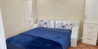 4910 Brewster Gallery 4