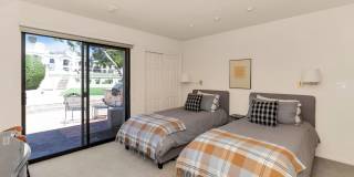 Rates Vary: $4,495 - $7,995 Rates Vary: $4,495 - $7,995 Gallery 21