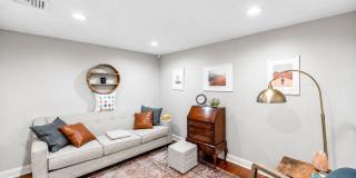 136 2ND Avenue Gallery 12