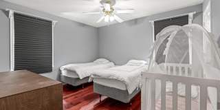 7 Linden Avenue Gallery 31