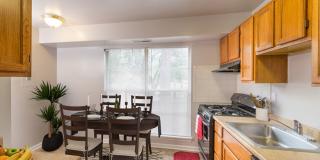 Scarborough Square Townhomes & Apartments Gallery 4