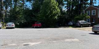 LARGE 3 BEDROOM TOWNHOME Gallery 19
