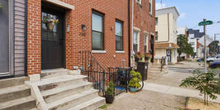 2162 E YORK Street Gallery 18