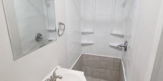 Room in 2 Bedroom Home at Celia Ave Gallery 10