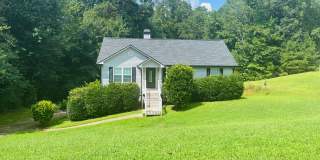 WOW! Newly renovated 4 bedroom, 3 bathroom home in Newnan! Must See Gallery 1