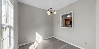 122 Sherman Court - 122 Gallery 4