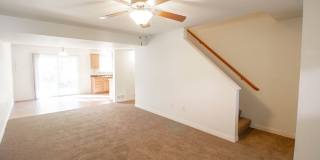 Spacious 4 BDR Duplex Gallery 6