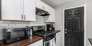 958-976 South Champion Avenue - 970 Gallery 6