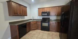 404 Michaels Court Gallery 12