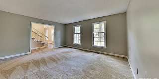 Room in 4 Bedroom Home at 216 Woods Ream Dr Room in 4 Bedroom Home at 216 Woods Ream Dr Gallery 11