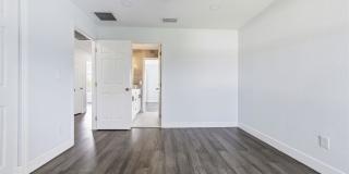 2604 Torino Way Gallery 34