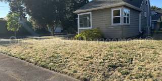 Renovated 3+ Bedroom Charmer Near Downtown Gallery 4