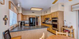 836 E Camino Diestro Gallery 20