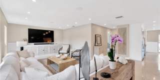 807 SNUG Island Gallery 55